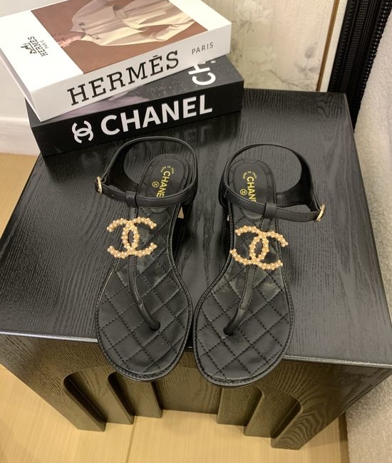 Chanel Premium Leather Toe-Post Sandals With Leather Sole