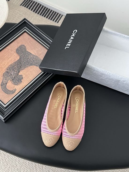 Chanel Timeless Ballet Flats with Round Toe Design
