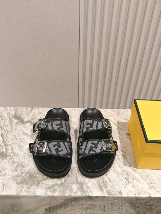 Fendi Premium Fabric Soft Lining Non-slip Casual Slides