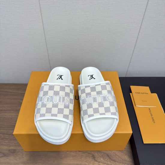 Louis Vuitton Classic Slip On Comfortable Fashion Slides