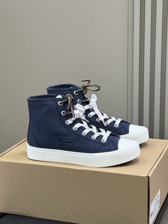 Miu Miu Classic Fashion Canvas Lace Up Casual Sneakers