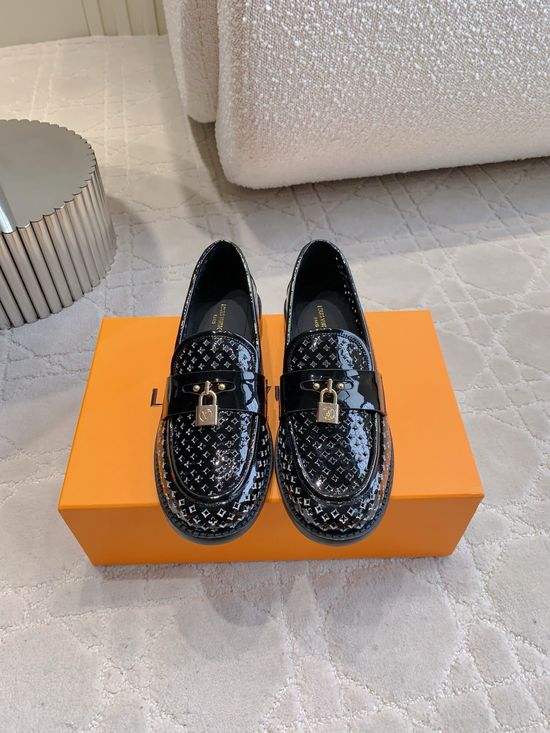 Louis Vuitton Hollow Out Leather Lock Decor Loafer Shoes