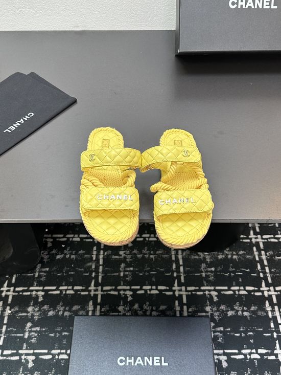 Chanel Woven Strap Quilted Pattern Casual Summer Slippers