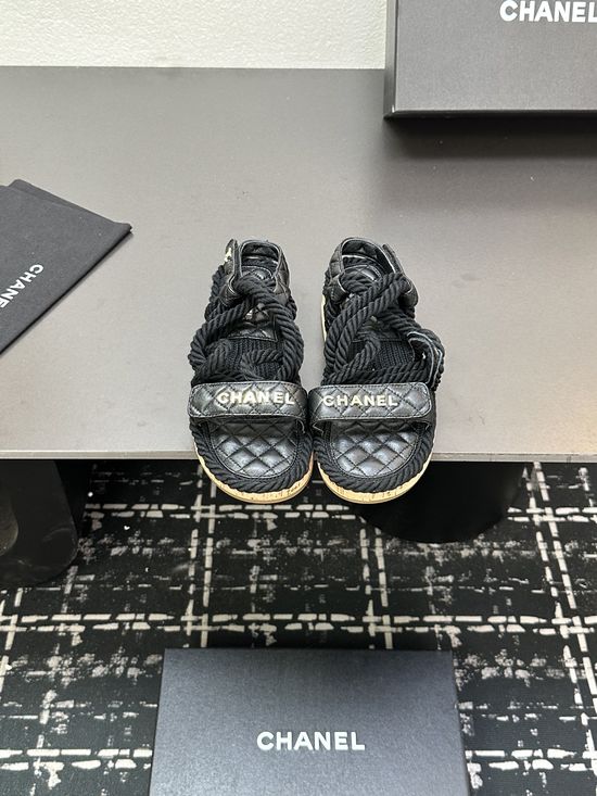 Chanel Woven Strap Quilted Pattern Summer Casual Slides