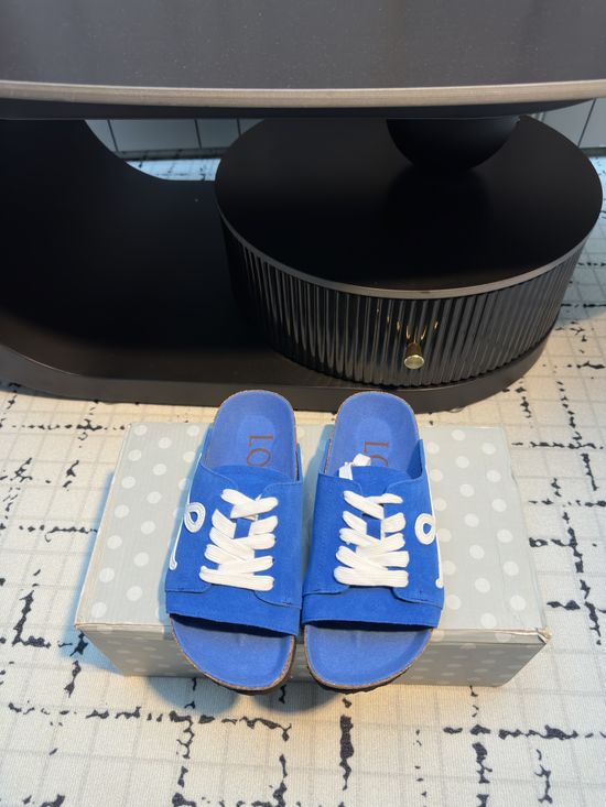 Loewe Adjustable Leather Slippers with Ergonomic Comfort