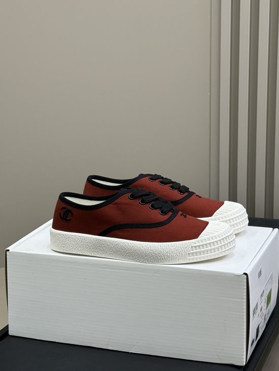 Chanel Classic Low Top Versatile Casual Skate Shoes