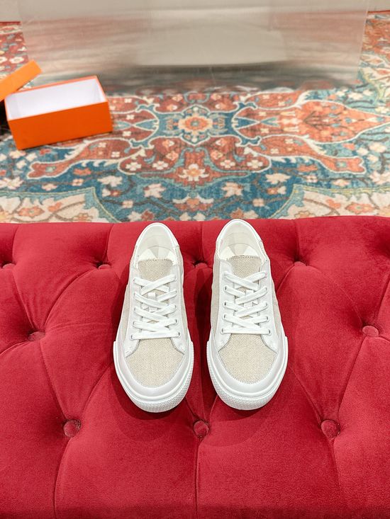 Hermes Premium Leather Casual Shoes with Elegant Buckle Soft Sole Footwear