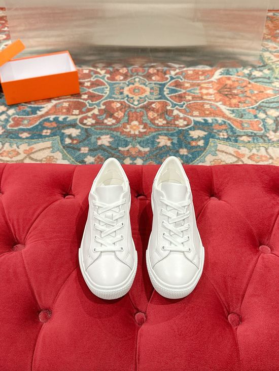 Hermes Premium Leather Casual Shoes with Elegant Buckle Soft Sole Footwear