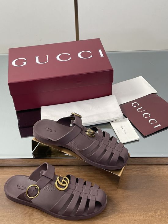 Gucci Logo Detail Rubber Sandals Comfortable Casual Footwear