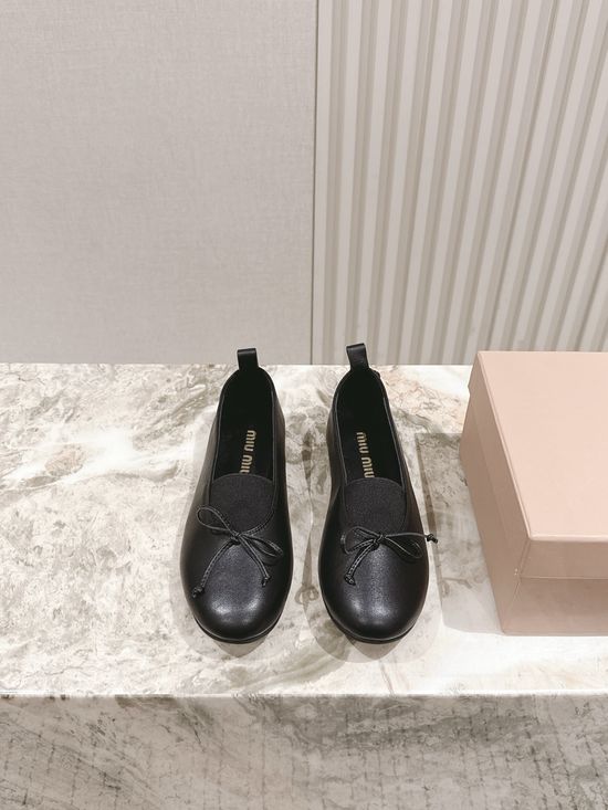 Miu Miu Breathable Mesh Classic Comfortable Daily Flats