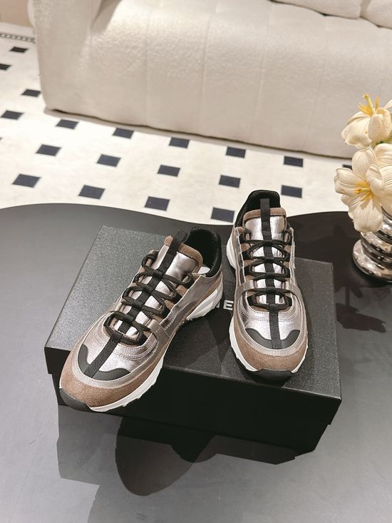 Chanel Cowhide Platform Casual Sneakers Comfortable Versatile Footwear