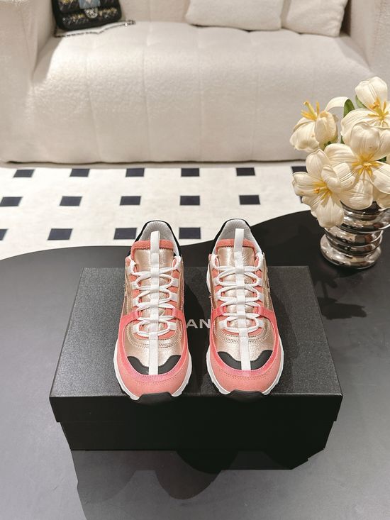 Chanel Cowhide Platform Casual Sneakers Comfortable Versatile Footwear
