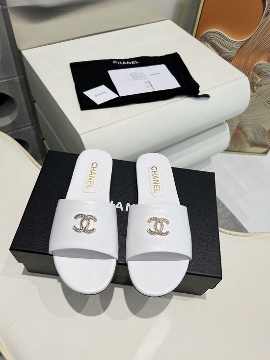 Chanel Comfortable Slide Slippers Soft Sheepskin Leather Sole