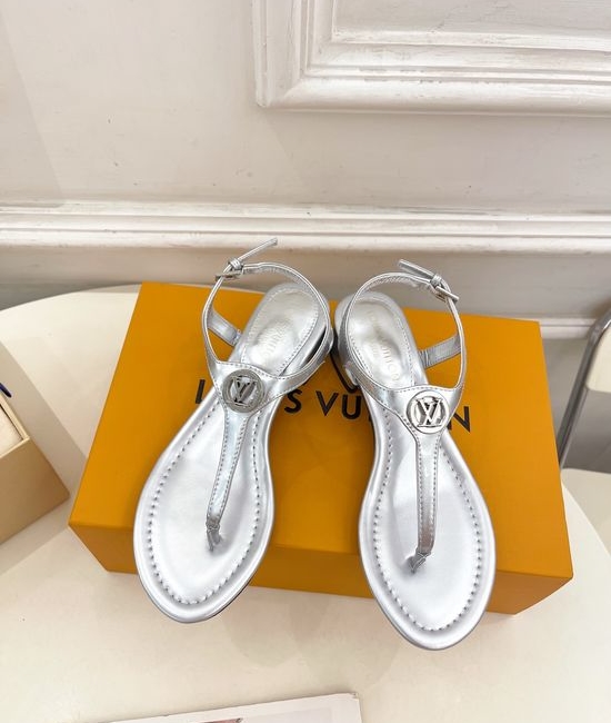 Louis Vuitton LV Patent Leather Thong Sandals with Premium Leather Outsole