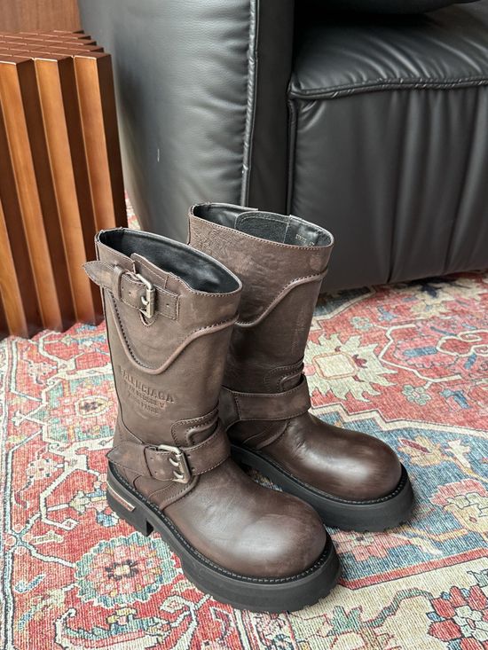 Balenciaga Premium Cowhide Ankle Boots with Exquisite Buckle Details