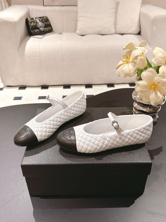 Chanel Genuine Leather Mary Jane Flats Elegant Stylish Daily Shoes