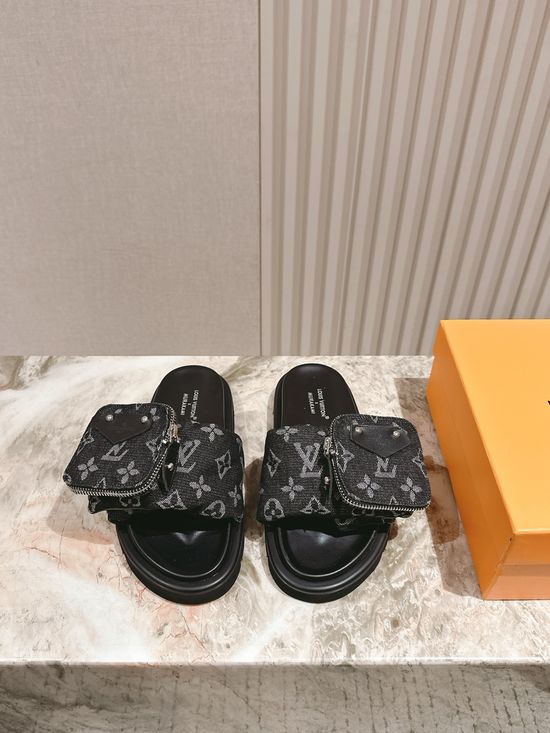 Louis Vuitton Stylish Removable Pouch Anti-slip Casual Slippers