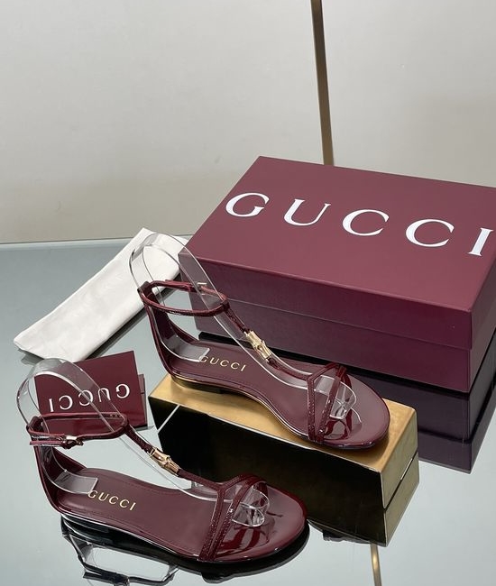 Gucci Bamboo Buckle Leather Thong Sandals With Genuine Leather Sole