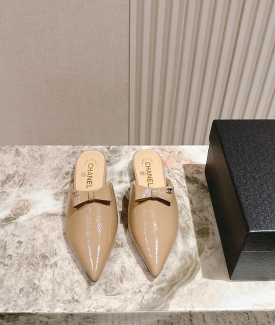 Chanel Classic Patent Leather Pointed Toe Loafers With Leather Sole