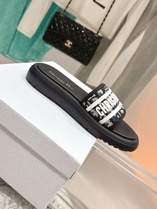 Louis Vuitton Leather Upper Embroidered Beach Slides with Hook Loop