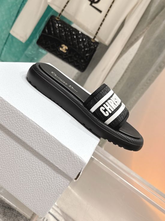 Louis Vuitton Leather Upper Embroidered Beach Slides with Hook Loop