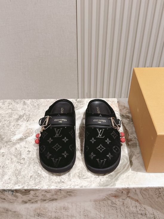 Louis Vuitton Classic Patterned Comfortable Casual Slide Sandals