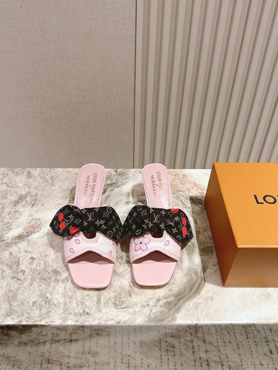 Louis Vuitton Chic Chunky Heel Buckle Strap Casual Shoes
