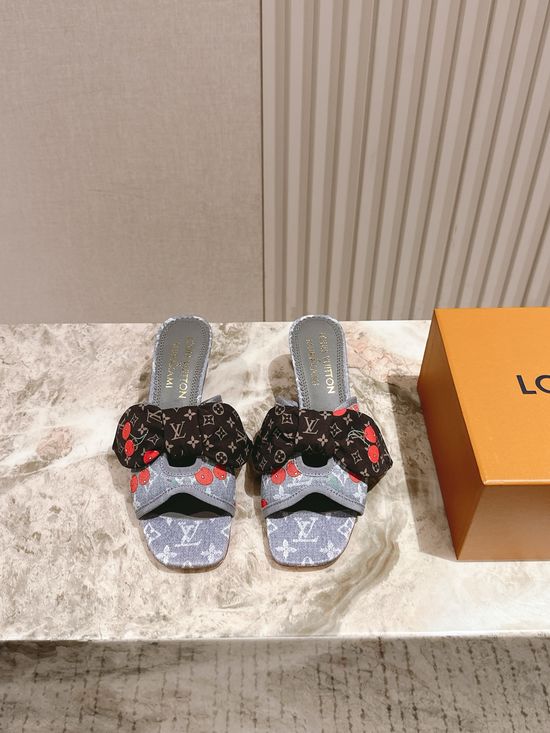 Louis Vuitton Chic Chunky Heel Buckle Strap Casual Shoes