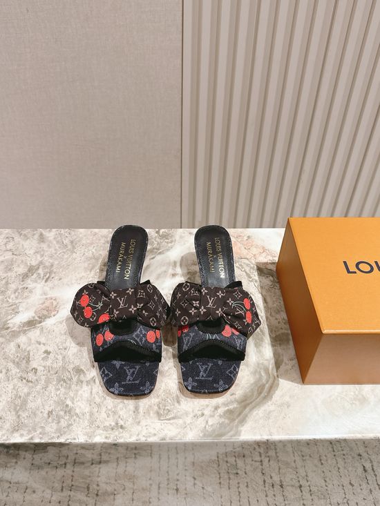 Louis Vuitton Chic Chunky Heel Buckle Strap Casual Shoes