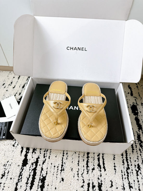 Chanel Raffia Leather Slides Classic Decor Durable Sole Casual Wear