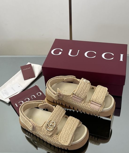 Gucci Crocheted Flat Sandals with Decorative Buckle and Comfort Sole