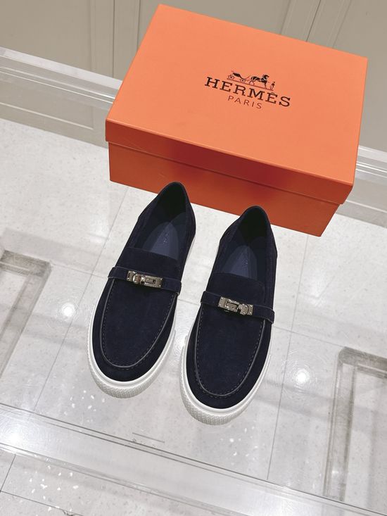 Hermes Buckle Decor Slip-On Loafers Casual Fashion Leather Shoes