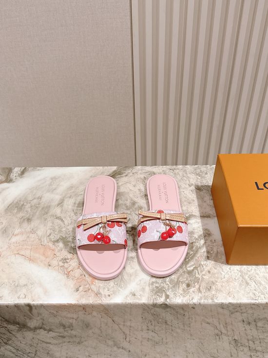 Louis Vuitton Printed Leather Comfortable Casual Flat Slides