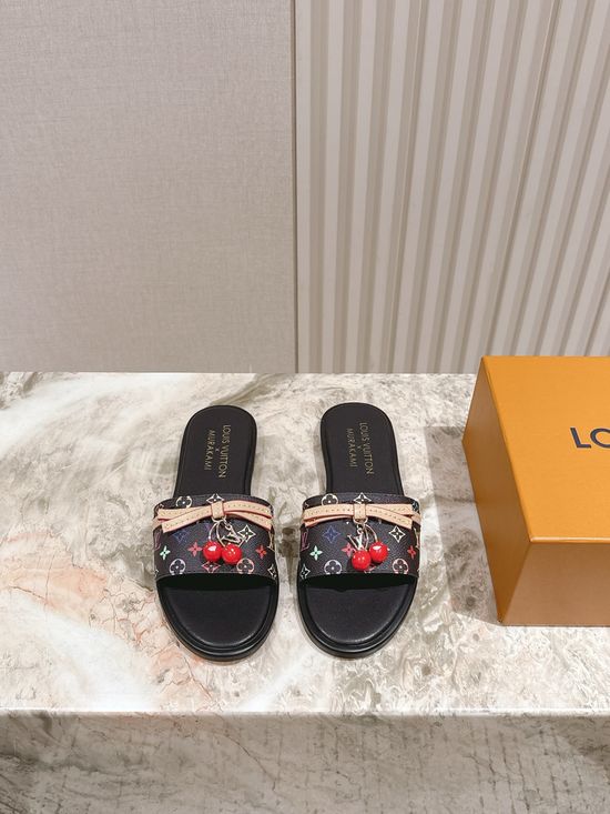 Louis Vuitton Printed Leather Comfortable Casual Flat Slides