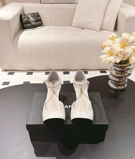 Chanel Elegant Pearl Heel Mary Jane Leather Shoes