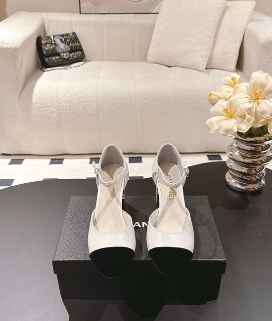 Chanel Elegant Pearl Heel Mary Jane Leather Shoes