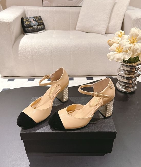 Chanel Elegant Pearl Heel Mary Jane Leather Shoes