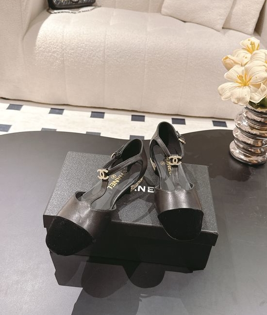 Chanel Elegant Pearl Heel Mary Jane Leather Shoes