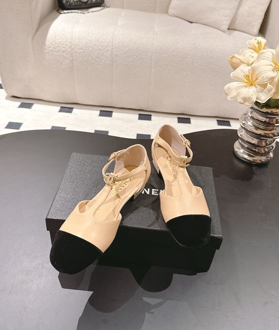Chanel Elegant Pearl Heel Mary Jane Leather Shoes