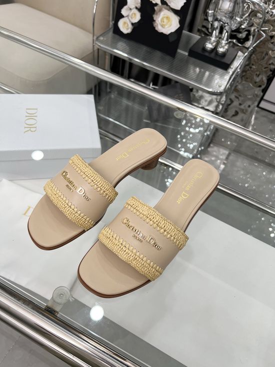 Christian Dior Handwoven Raffia Comfortable Casual Sandals