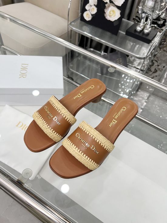 Christian Dior Handwoven Raffia Comfortable Casual Sandals