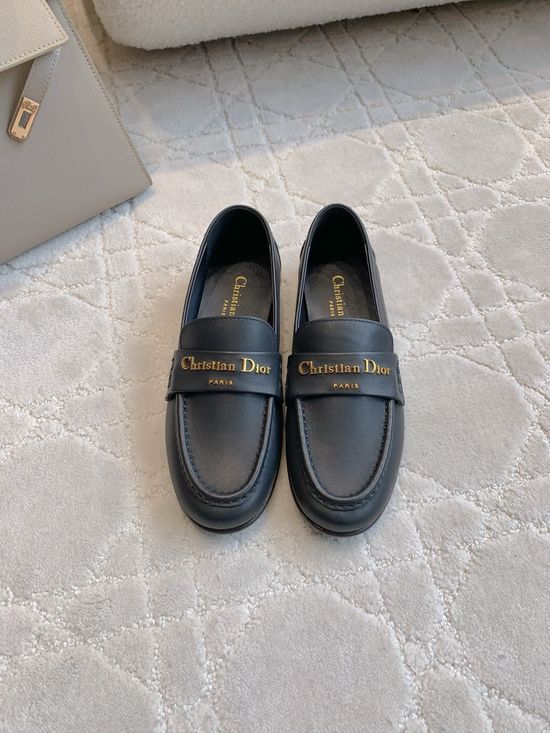 Christian Dior Round Toe Flat Loafers Leather Upper Metal Decor