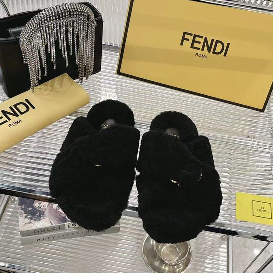 Fendi Premium Comfort Plush Fashion Slide Slippers