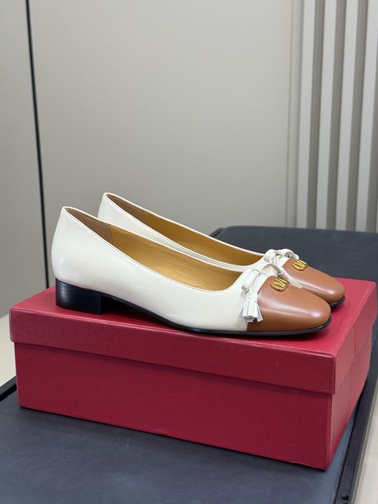 Valentino Soft Sheepskin Ballet Flats With Comfortable Design
