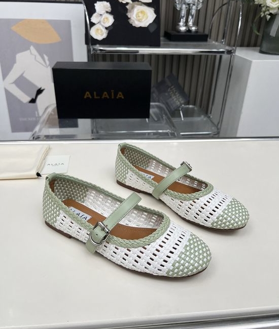 Alaia Woven Hollow Out Slip On Shoes Soft Sheepskin Insole