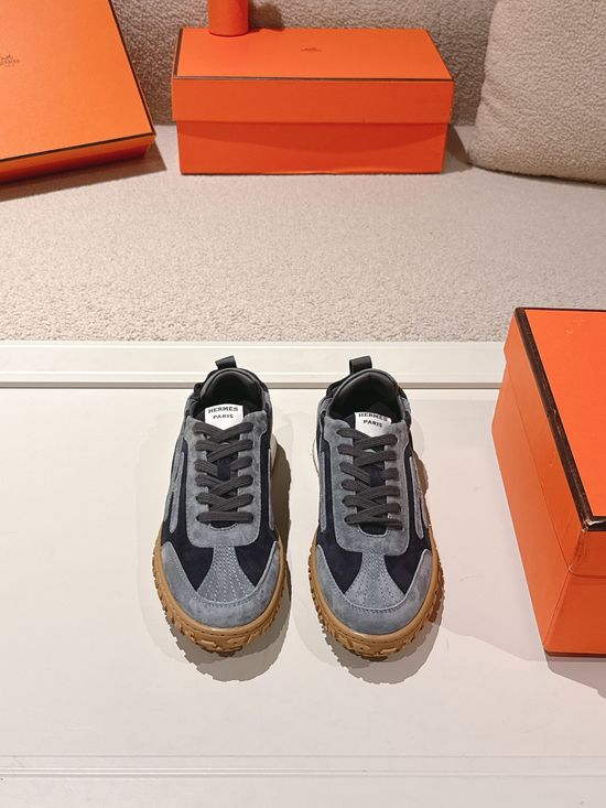 Hermes Premium Suede Contrast Detail Casual Sneakers
