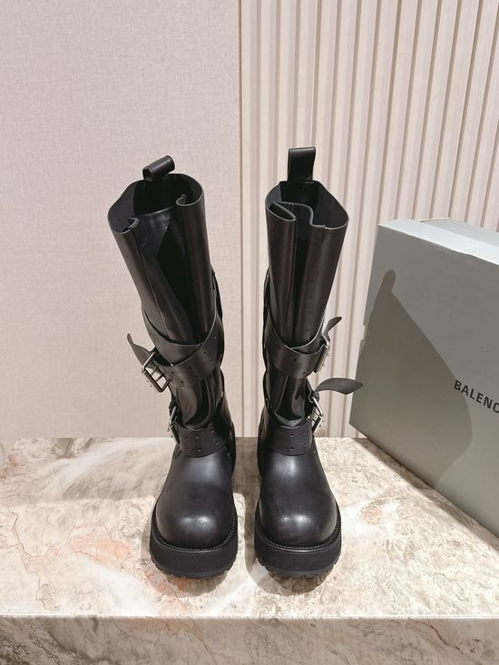 Balenciaga Trendy Thick-soled Boots with Logo and Non-slip Sole