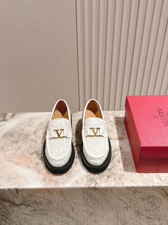 Valentino Stylish Loafers with Silk Leather and Gear Sole