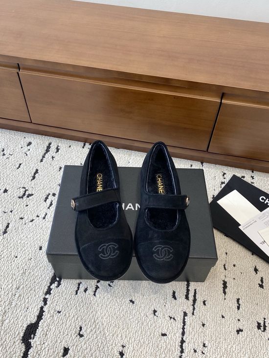 Chanel Color Block Suede Lined Fur Warm Casual Slip On Shoes