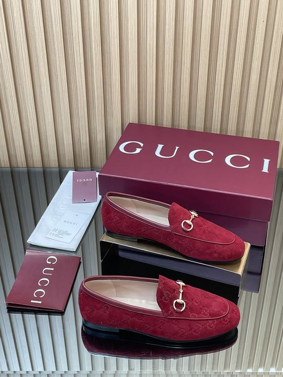 Gucci Embossed Suede Loafer Shoes Soft Elegant Classic Daily Footwear